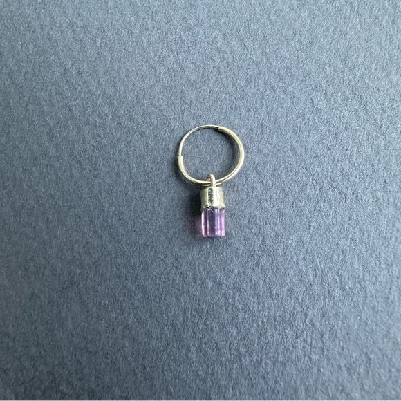 ♥️SOLD 14k solid gold rustic pink tourmaline raw terminated cap hoop earring c - Picture 4 of 9